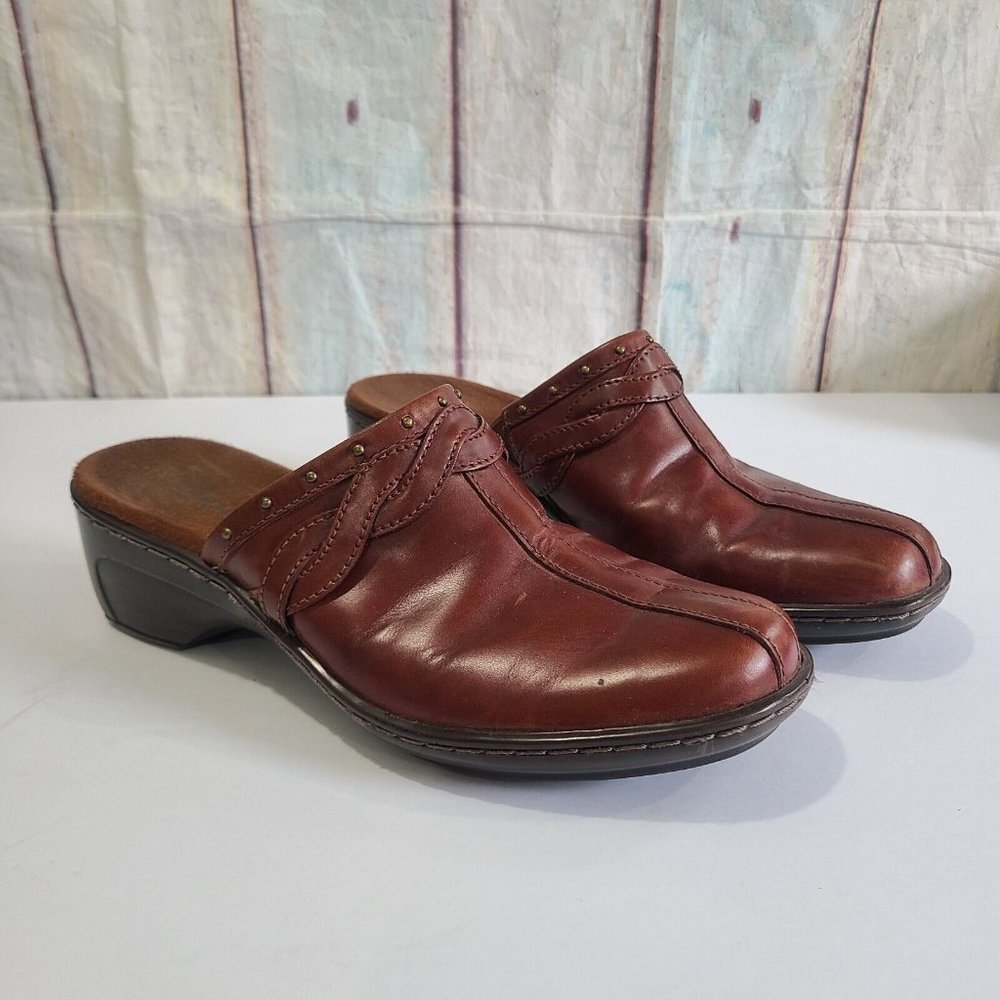 Clarks 71495 Mules Shoes Brown Leather Womans Slip-ons Studded Size 8 M clogs